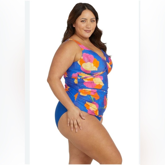 Artesands Au Contraire Delacroix multi cup tankini size 14 multi cup NWT luxury - Picture 1 of 6